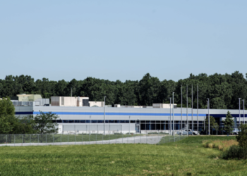 NAACP and Southern Enviromental Law Center notify Elon Musk’s xAI of  intent to sue over facility pollution